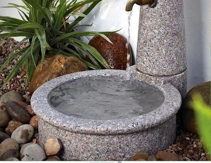 Natural-Stones-Granite-Marble-Stone-Water-Fountain-for-Garden-Decoration-Landscaping.webp (4)(001)